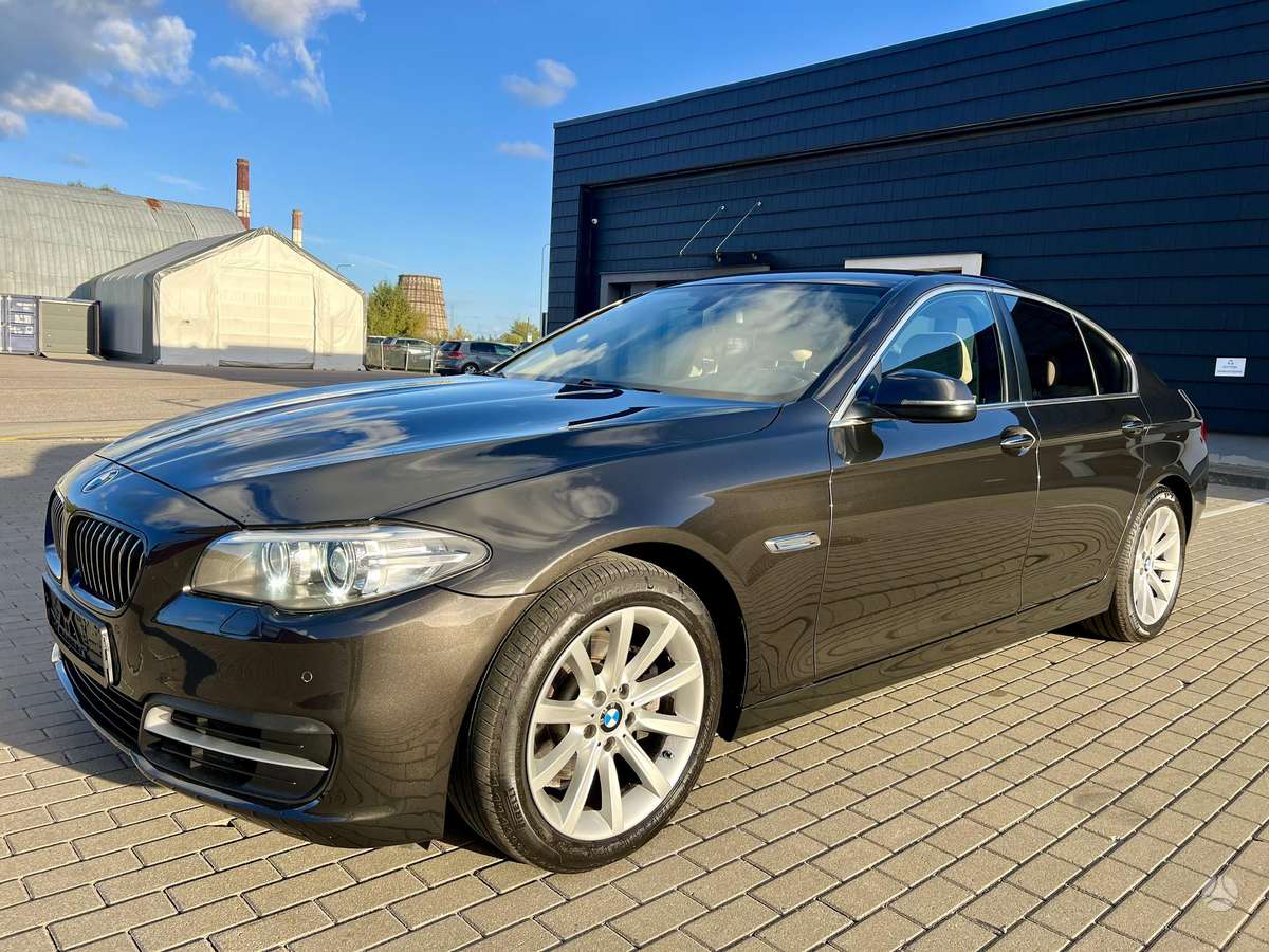 BMW 520, 2.0 l., Седан