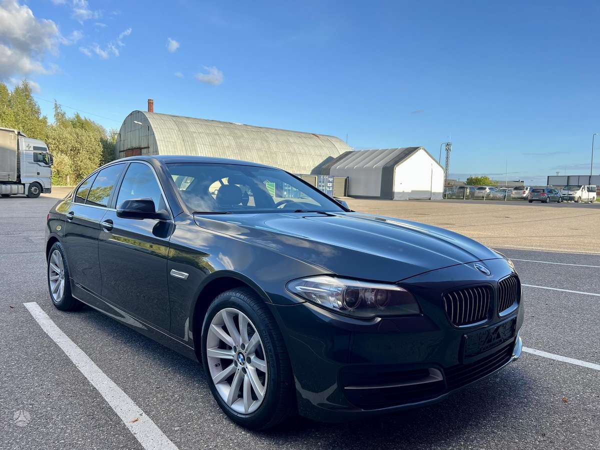 BMW 520, 2.0 l., Седан