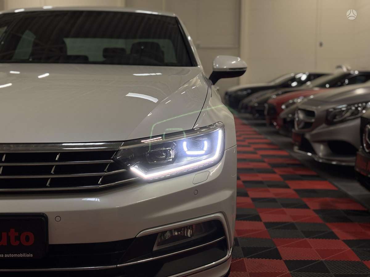 Volkswagen Passat - 7