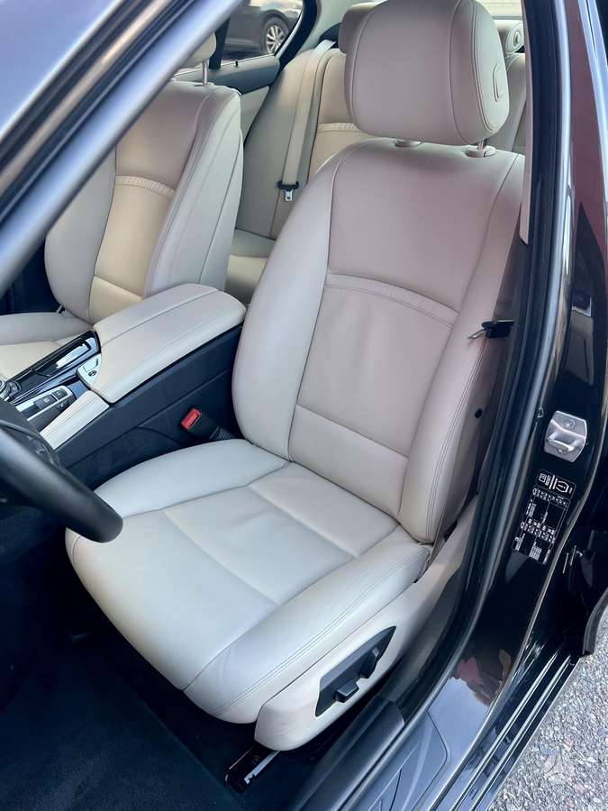 BMW 520, 2.0 l., Седан