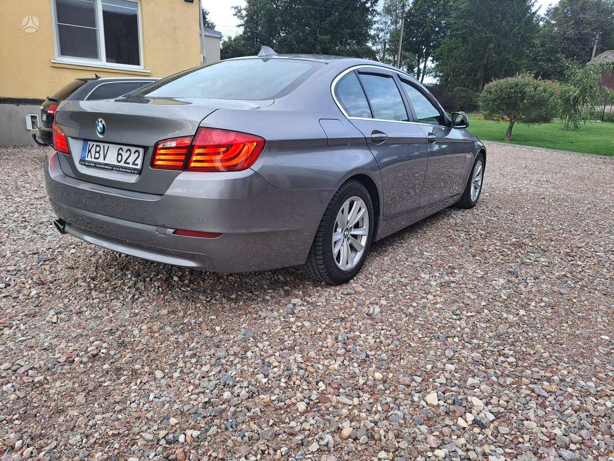 BMW 525, 3.0 l., Седан