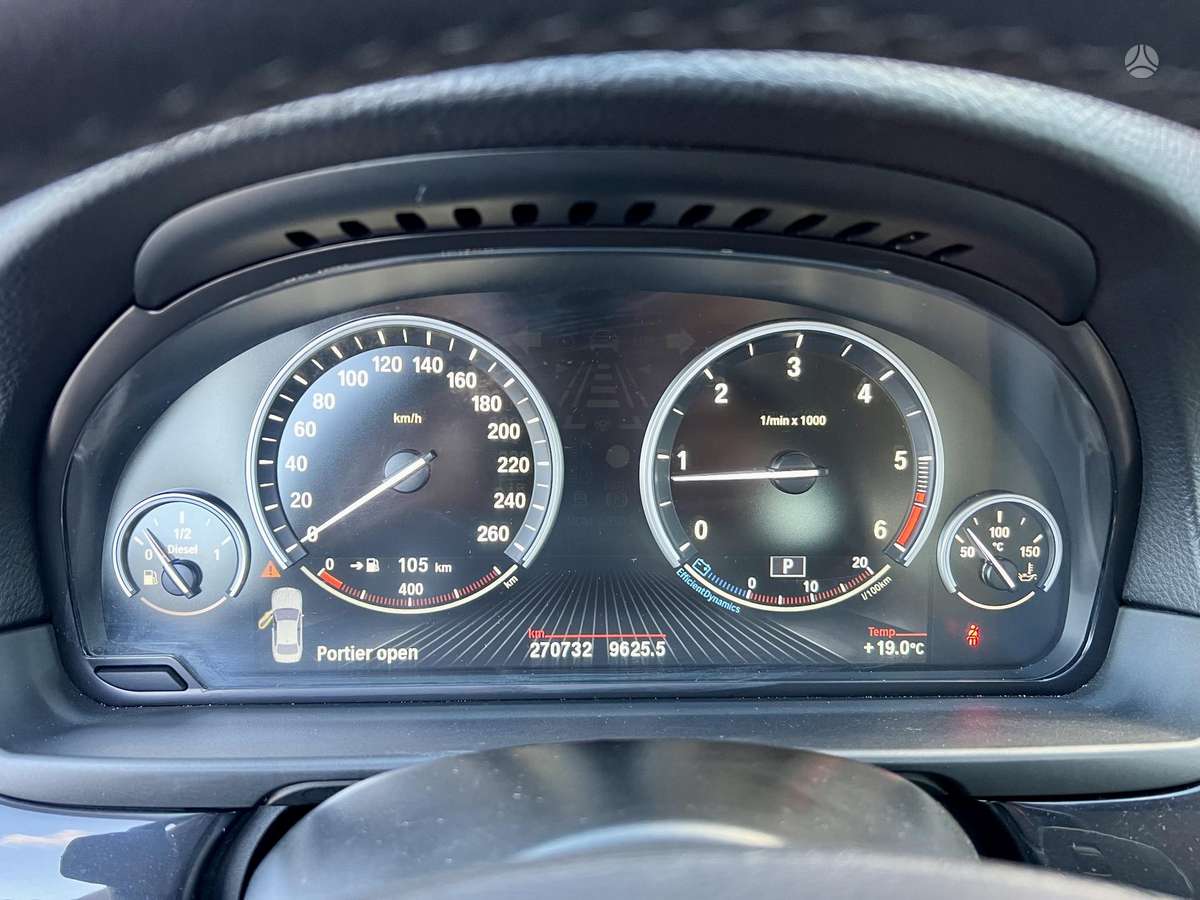 BMW 520, 2.0 l., Седан