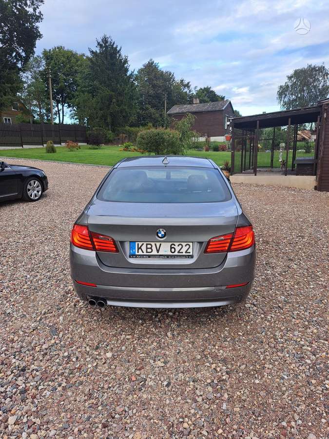 BMW 525, 3.0 l., Седан