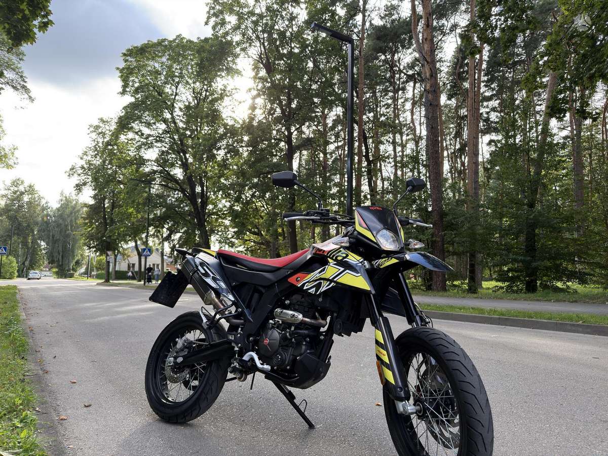 Aprilia SX 125cc, supermoto
