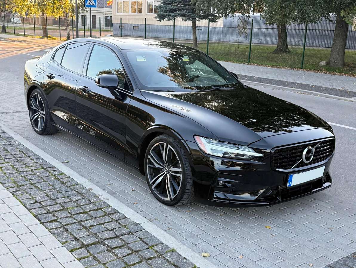 Volvo S60, 2.0 l., Седан