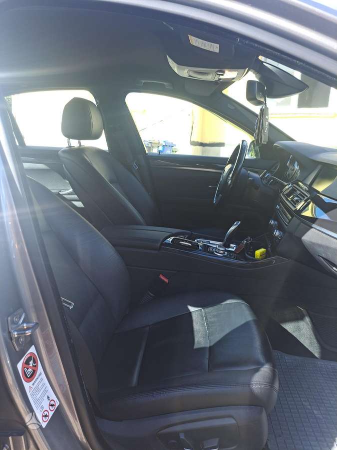 BMW 525, 3.0 l., Седан