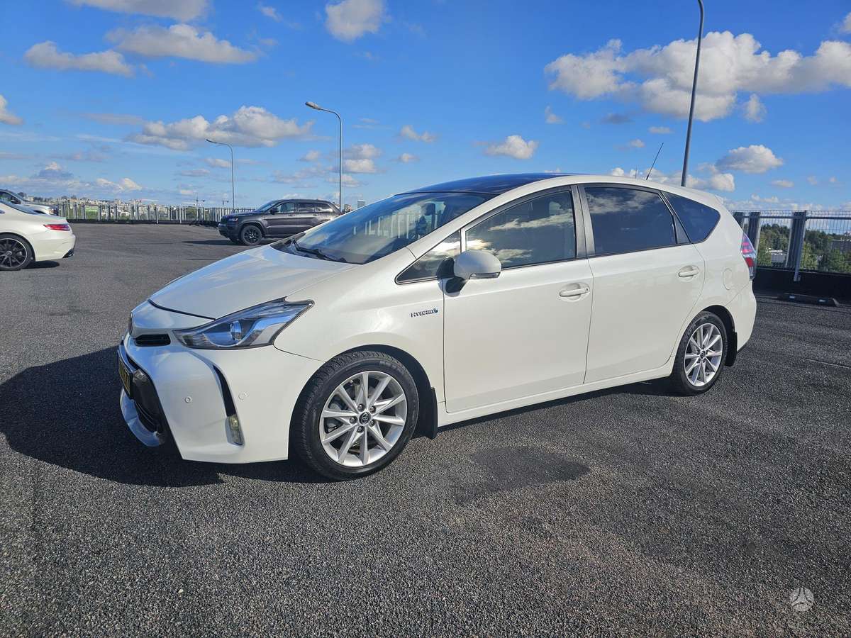 Toyota Prius+ - 3