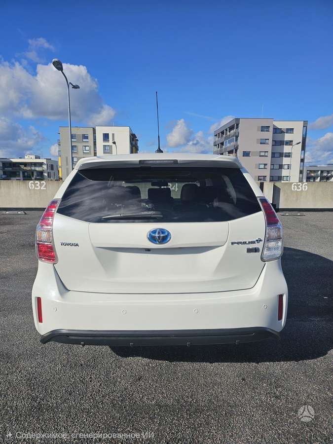 Toyota Prius+ - 5