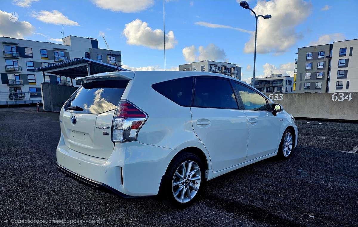 Toyota Prius+ - 6
