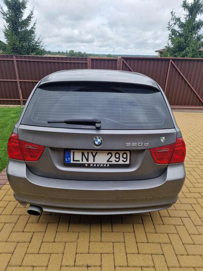 BMW 320, 2.0 l., Универсал