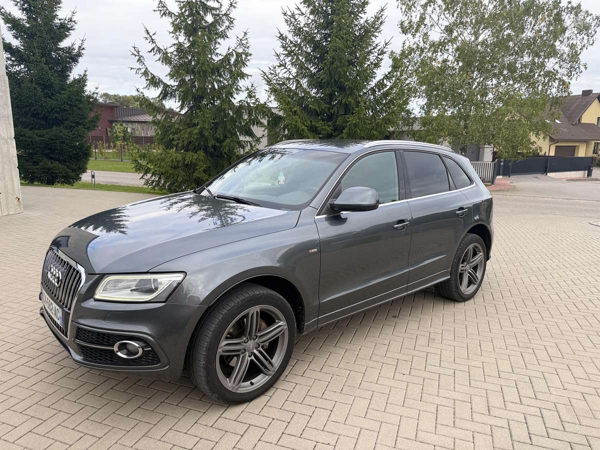Audi Q5, 2.0 l., Внедорожник / Кроссовер