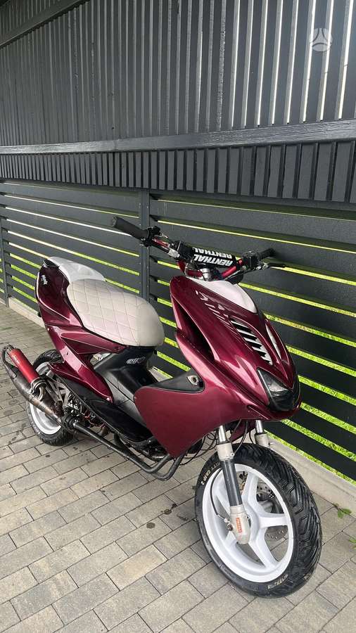Yamaha Aerox 50cc, мотороллеры / мопеды