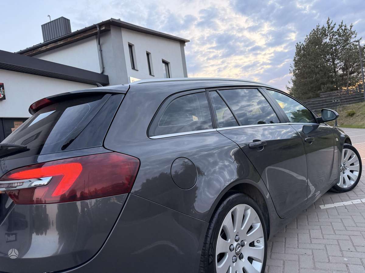 Opel Insignia, 2.0 l., Универсал
