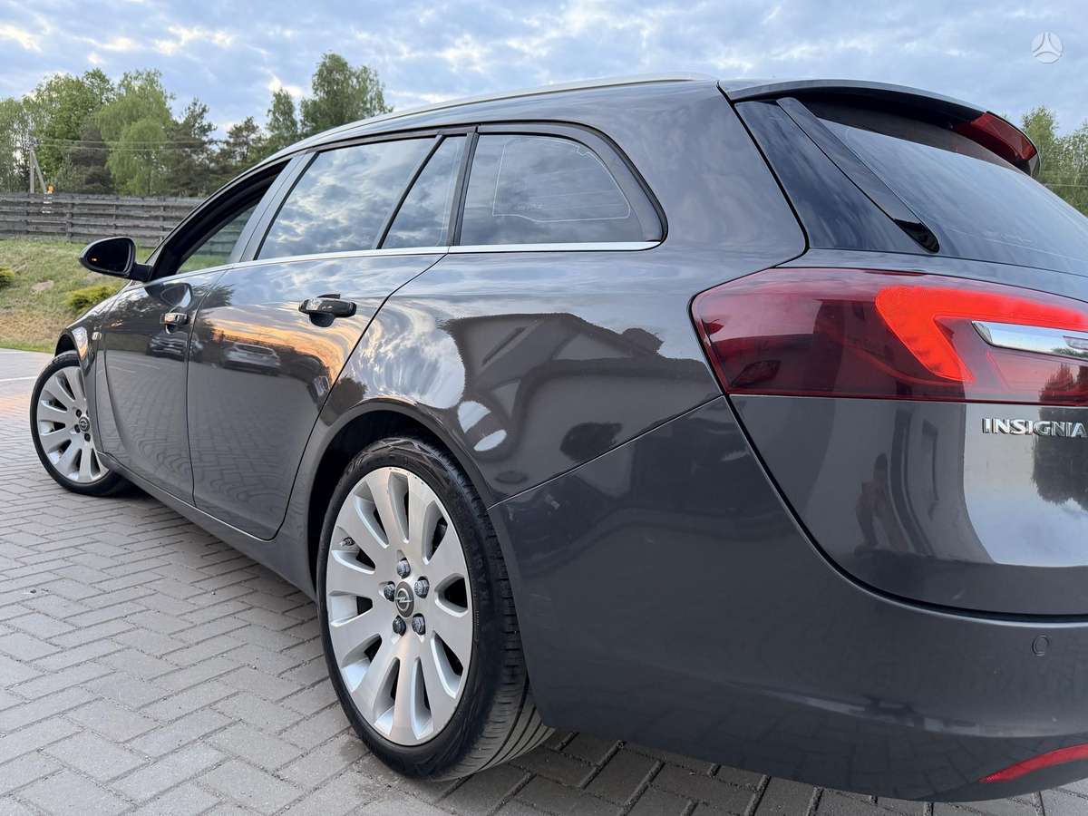 Opel Insignia, 2.0 l., Универсал