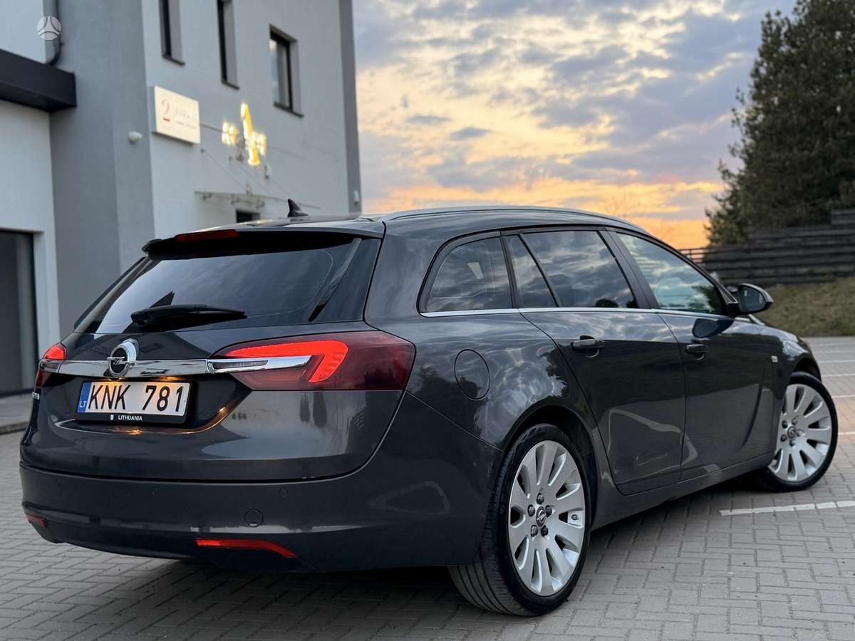 Opel Insignia, 2.0 l., Универсал
