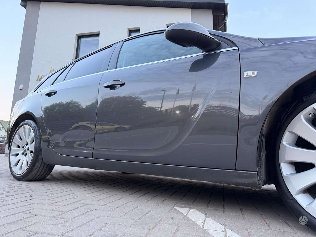 Opel Insignia, 2.0 l., universalas