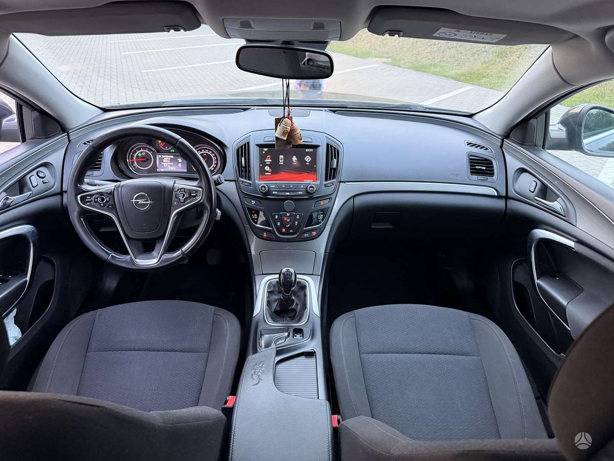 Opel Insignia, 2.0 l., universalas