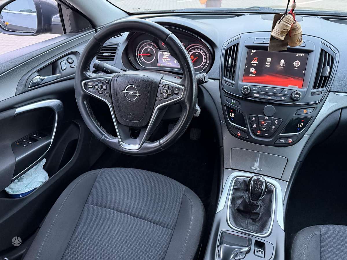 Opel Insignia, 2.0 l., universalas