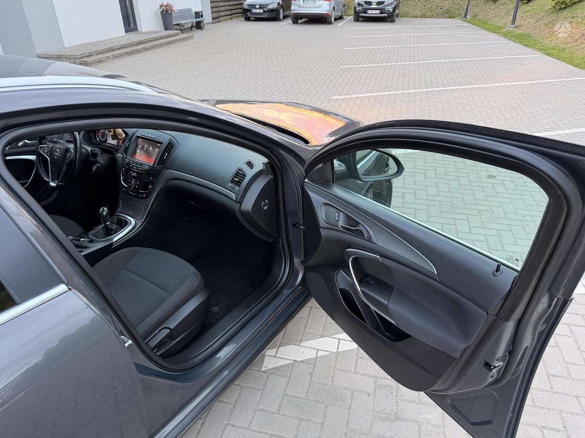 Opel Insignia, 2.0 l., Универсал