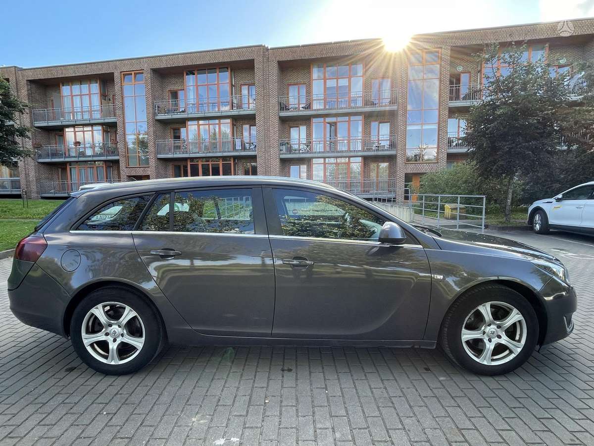 Opel Insignia, 2.0 l., wagon