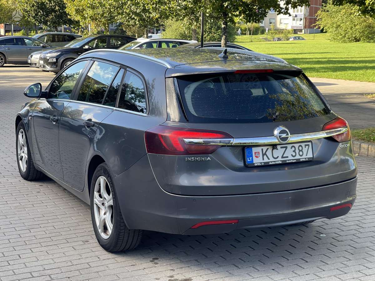 Opel Insignia, 2.0 l., wagon