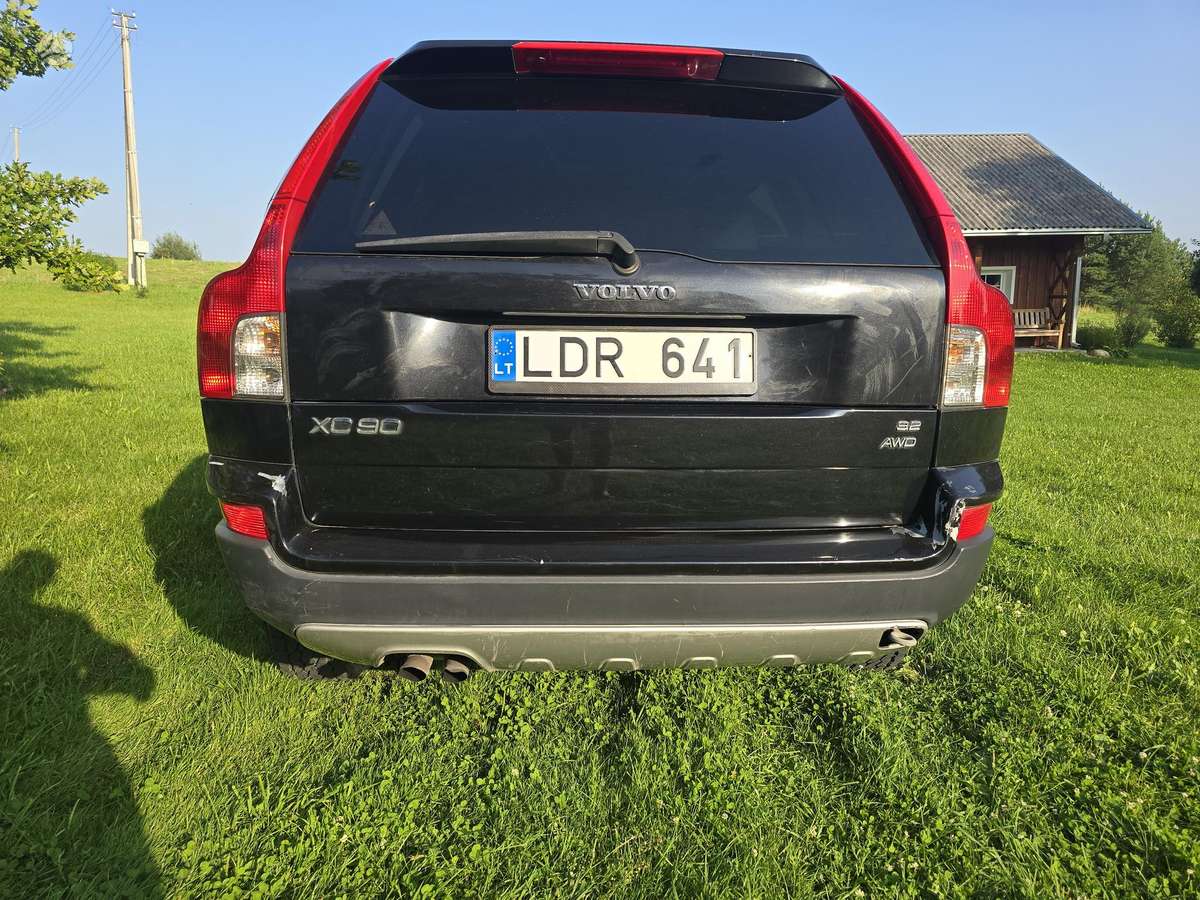 Volvo XC90 - 6