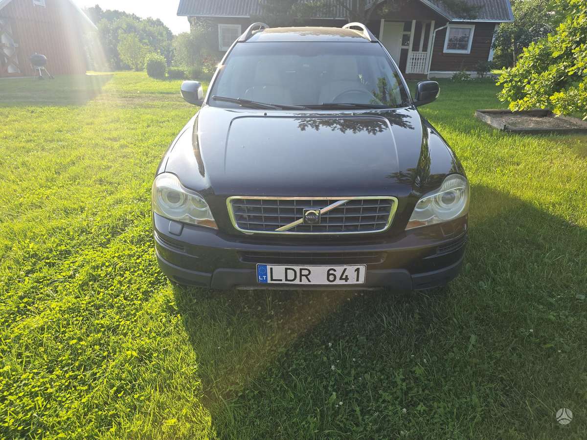 Volvo XC90 - 10