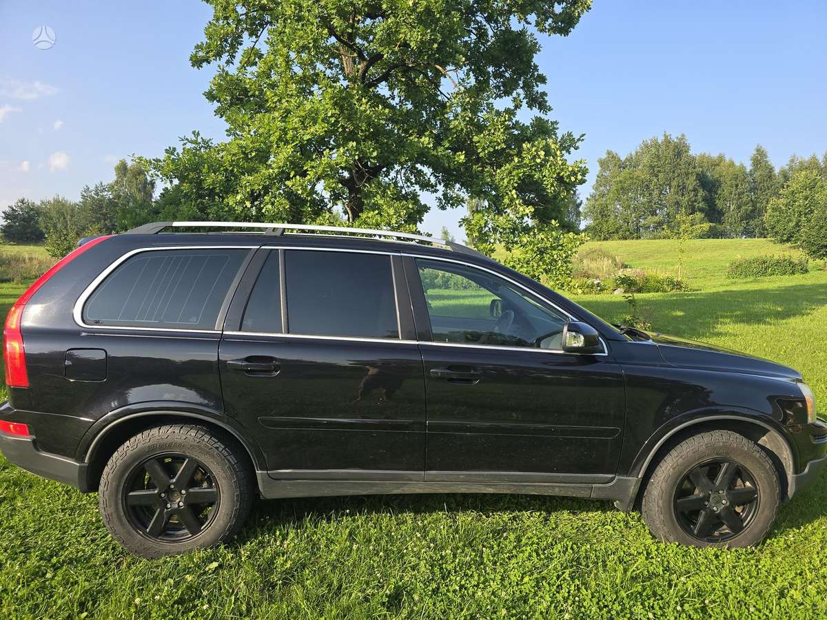 Volvo XC90 - 11