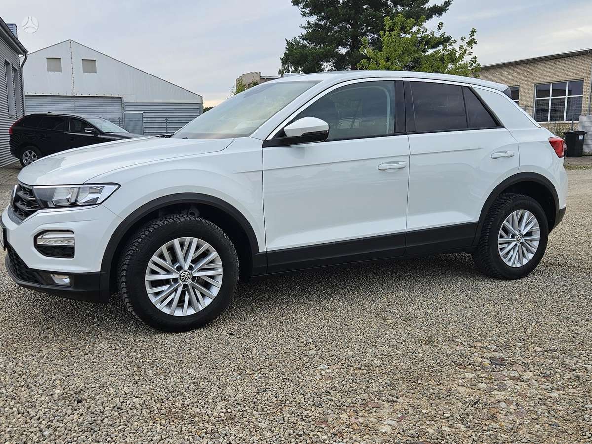 Volkswagen T-Roc - 3