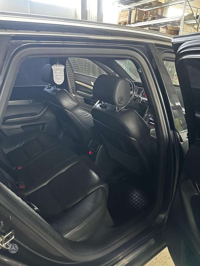 Audi A6, 3.0 l., wagon