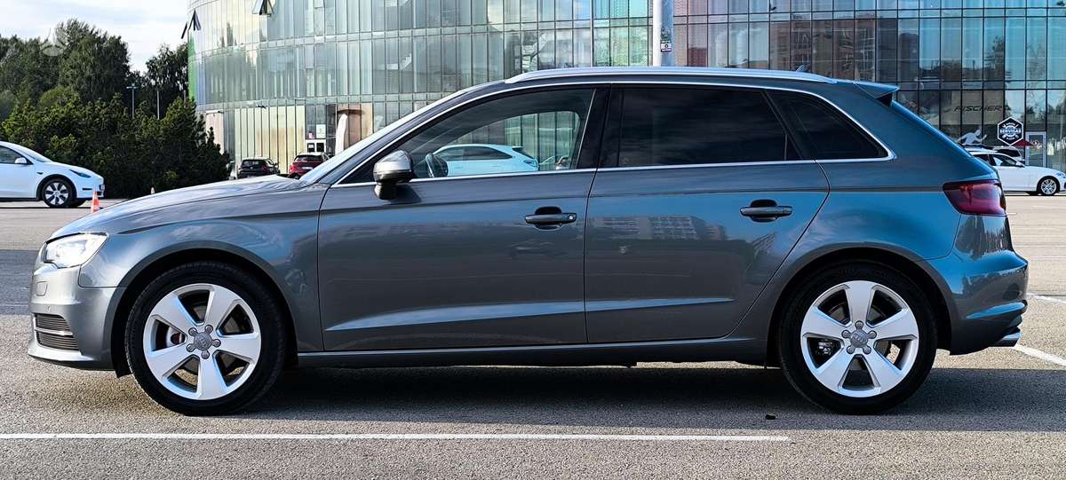 Audi A3, 2.0 l., Хэтчбек