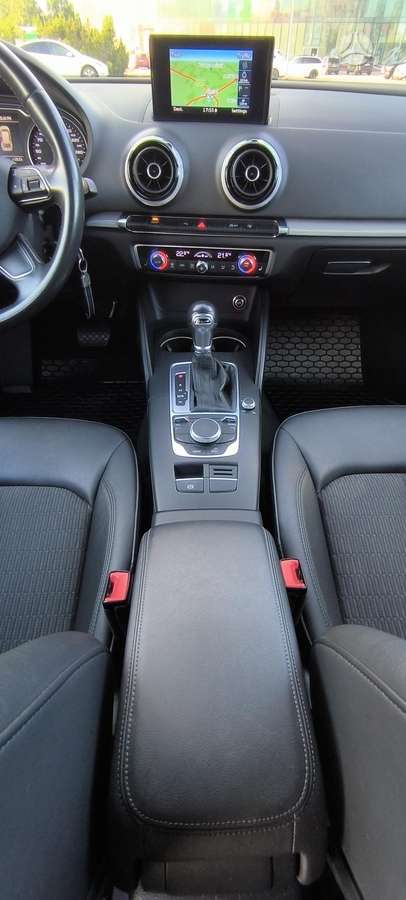 Audi A3, 2.0 l., Хэтчбек