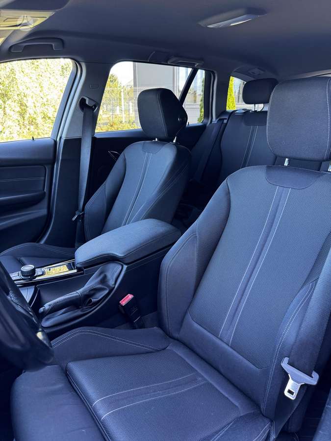 BMW 320, 2.0 l., wagon
