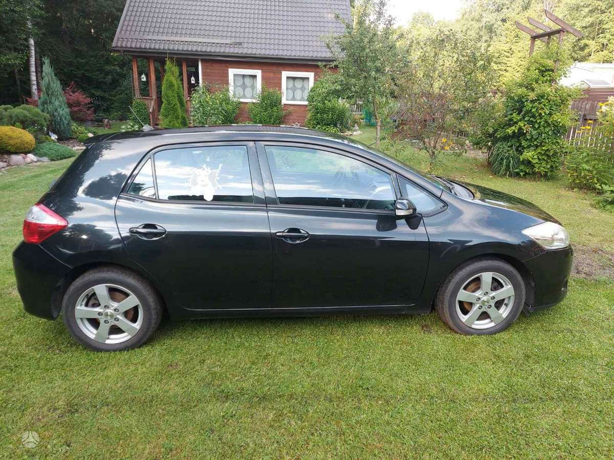Toyota Auris, 1.3 l., hatchback