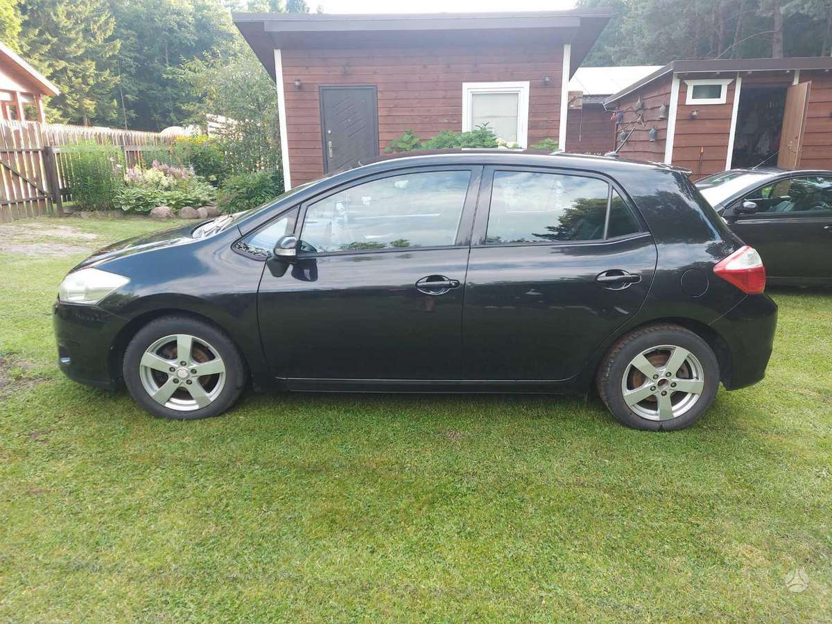 Toyota Auris - 3