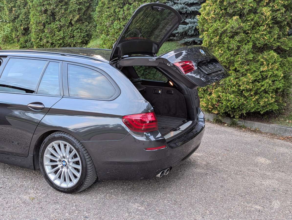 BMW 520, 2.0 l., wagon