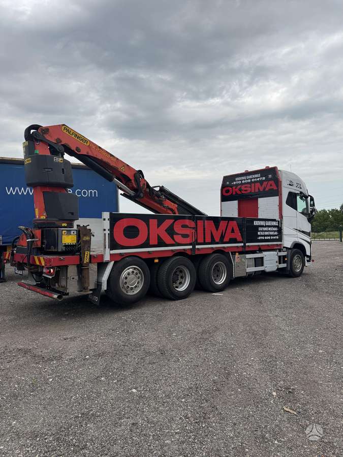 Volvo FH 540, su kranu