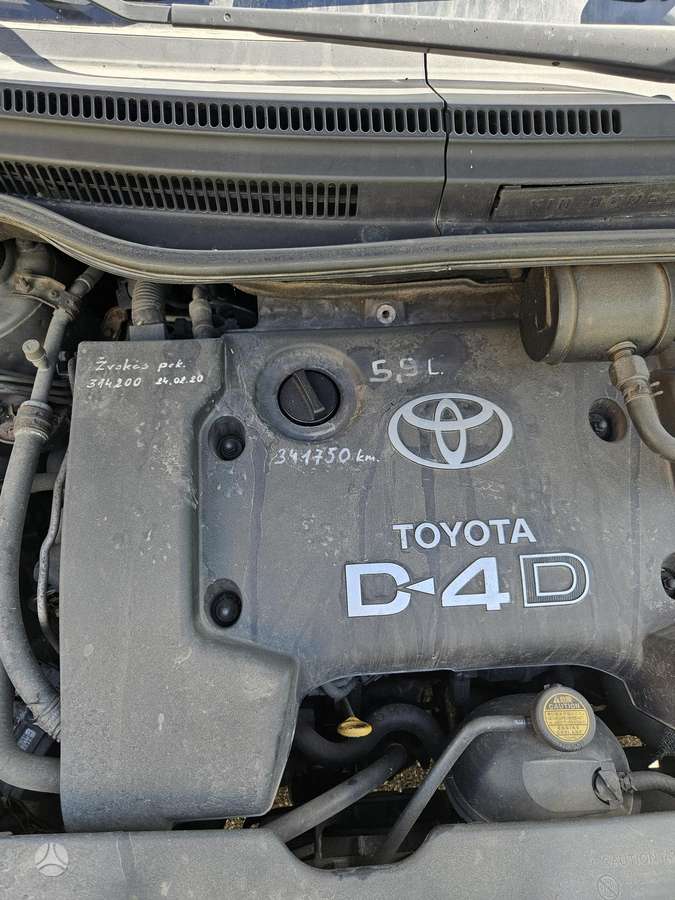 Toyota Corolla Verso - 7