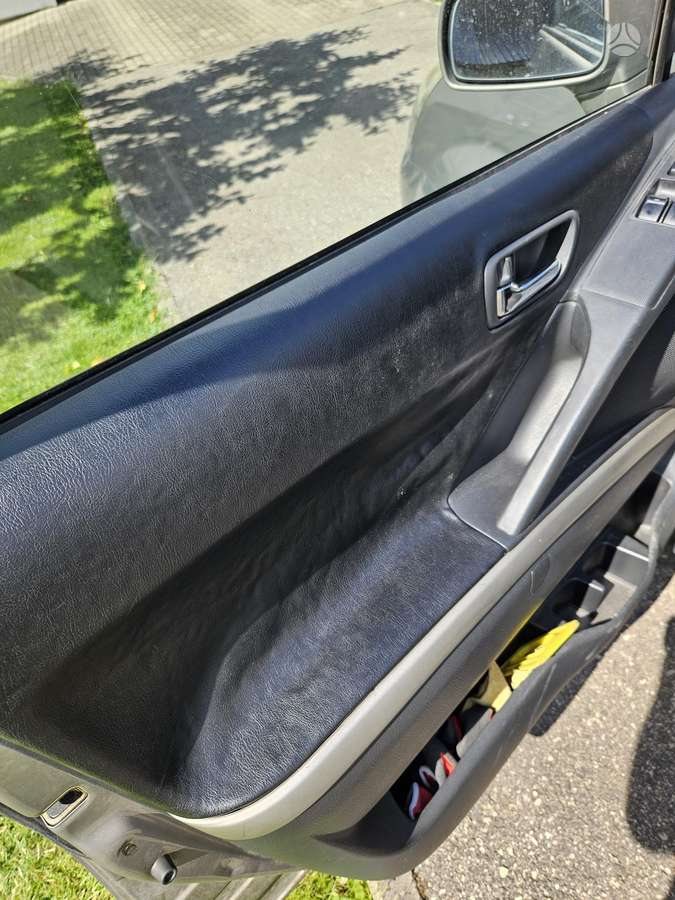 Toyota Corolla Verso - 10