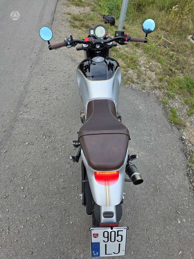 QJMOTOR SRV 600V 552cc, street / classic