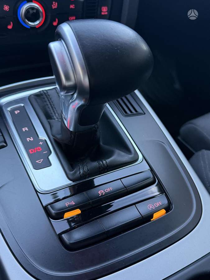 Audi A4, 1.8 l., Седан