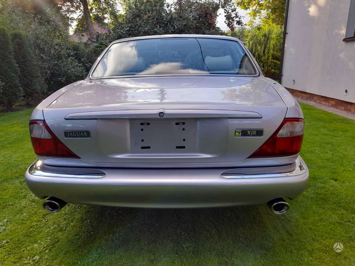 Jaguar XJR, 4.0 l., Седан