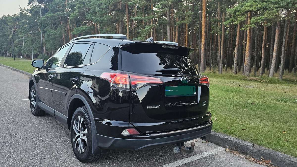 Toyota RAV4 - 2