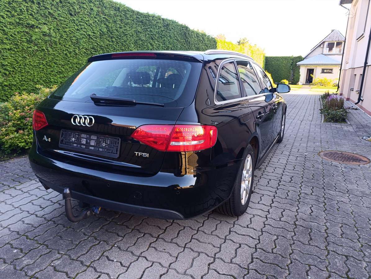 Audi A4, 1.8 l., Универсал