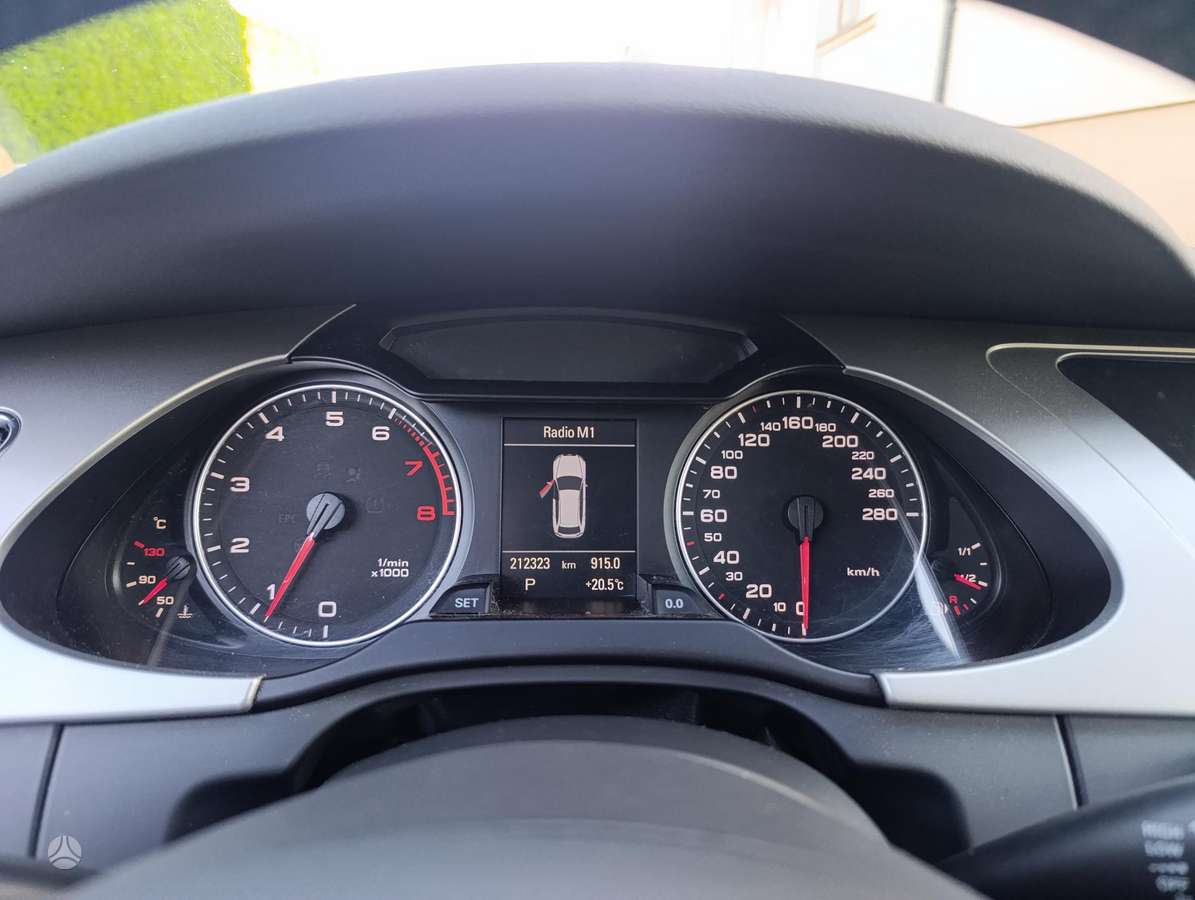 Audi A4, 1.8 l., Универсал
