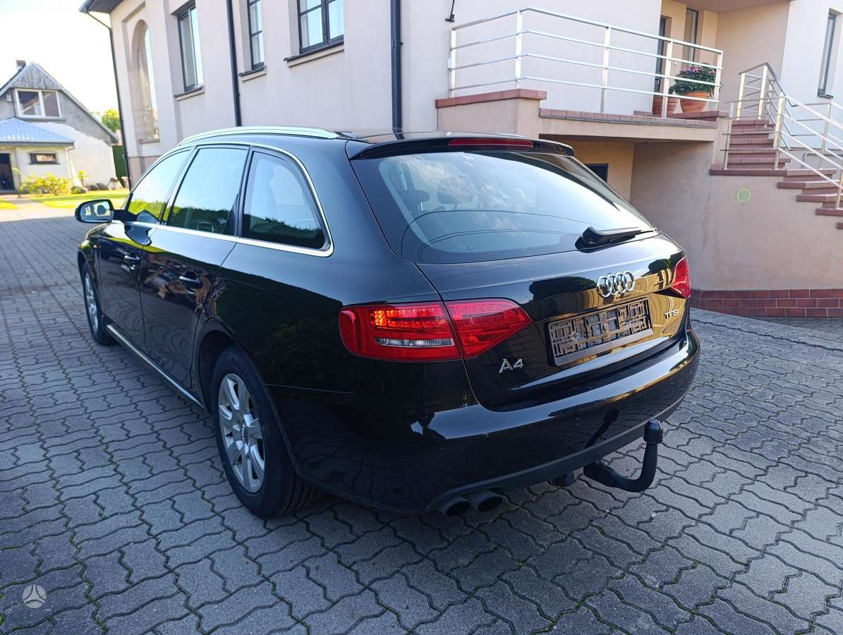 Audi A4, 1.8 l., Универсал