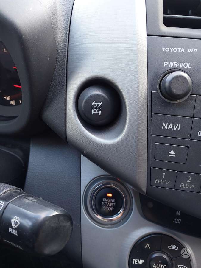 Toyota RAV4 2006 — фото 16