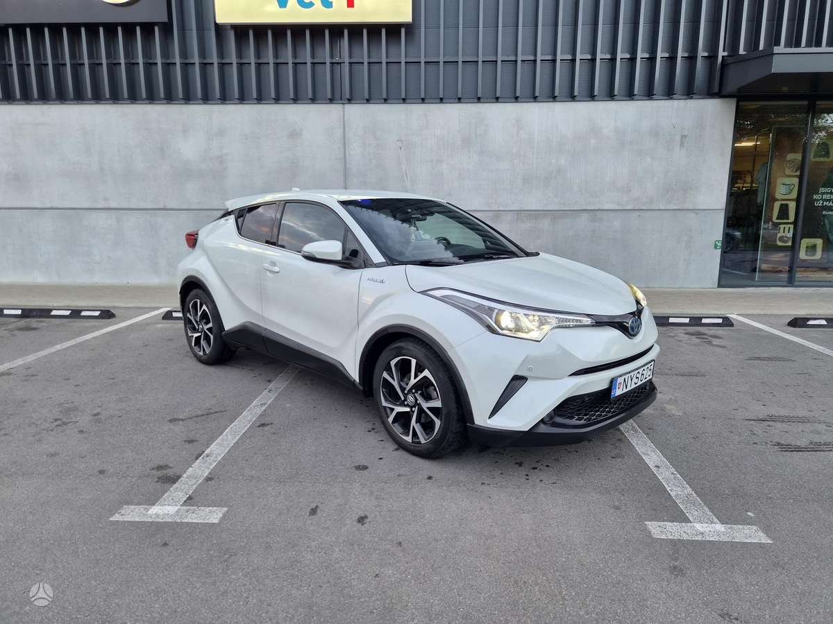 Toyota C-HR - 1