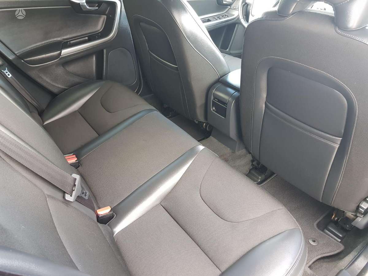 Volvo V60, 1.6 l., Универсал