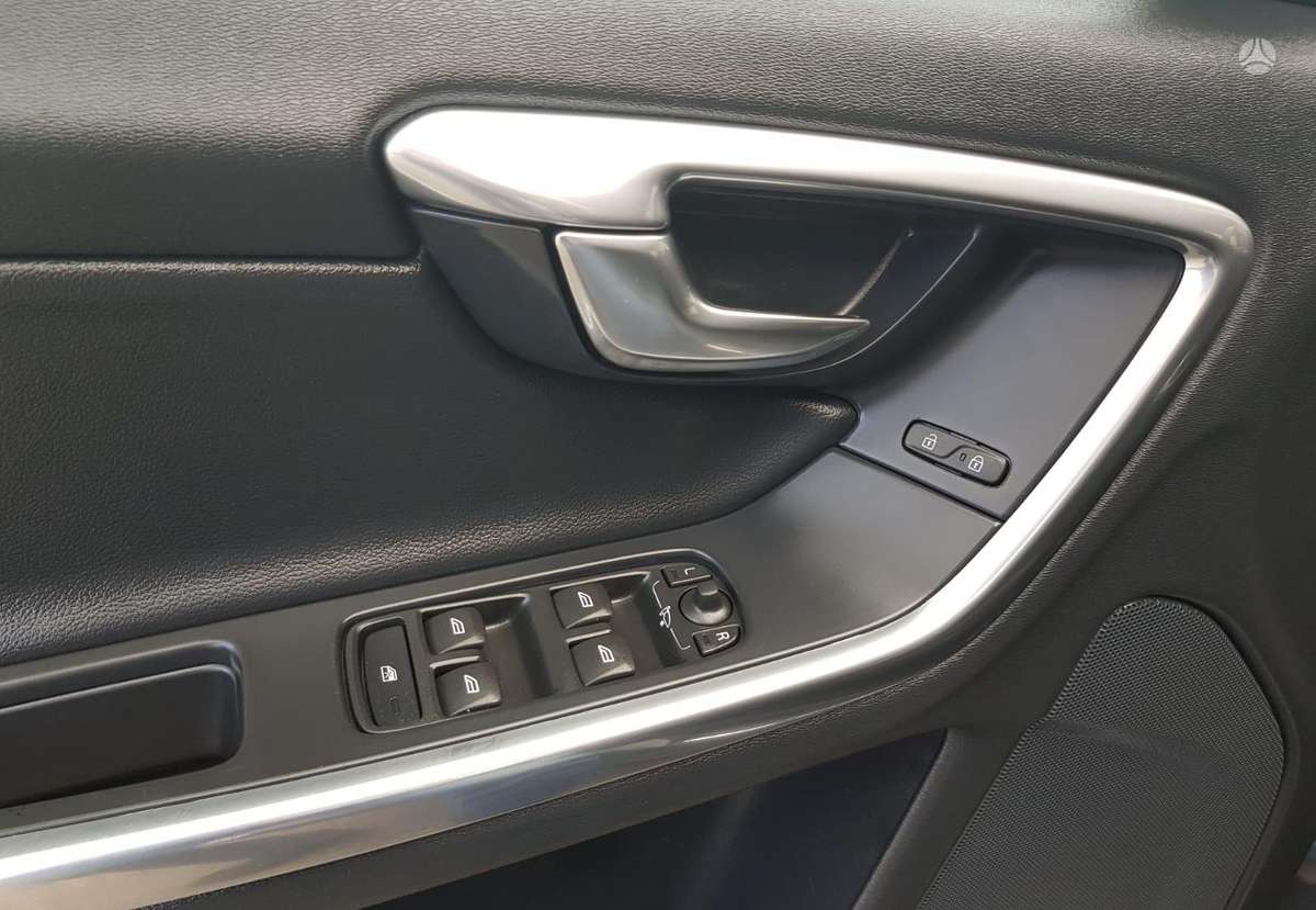 Volvo V60, 1.6 l., Универсал